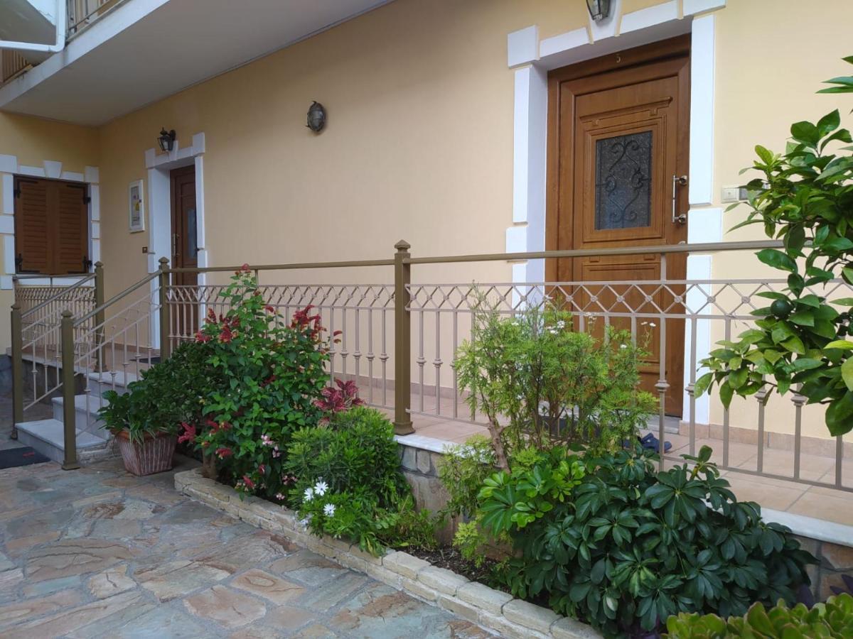 Villa Avli ปาร์กา ภายนอก รูปภาพ