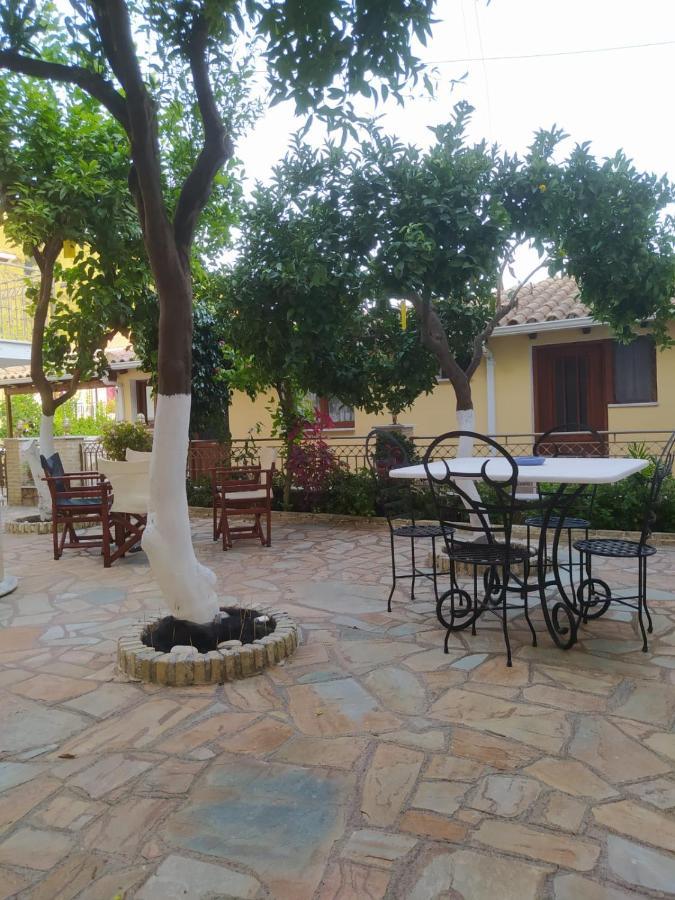 Villa Avli ปาร์กา ภายนอก รูปภาพ